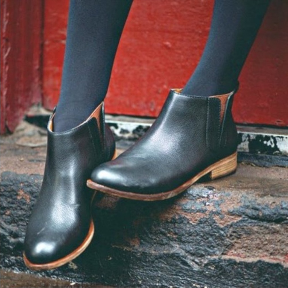 Kork-Ease Velma Ankle Leather Bootie Black